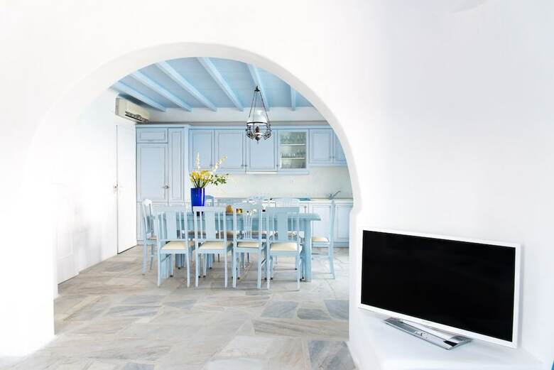 Apartamentos Villa Adonis