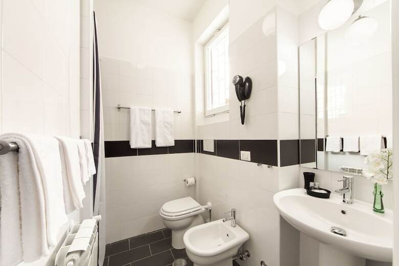 Hotel Vatican Suites Happy Holidays