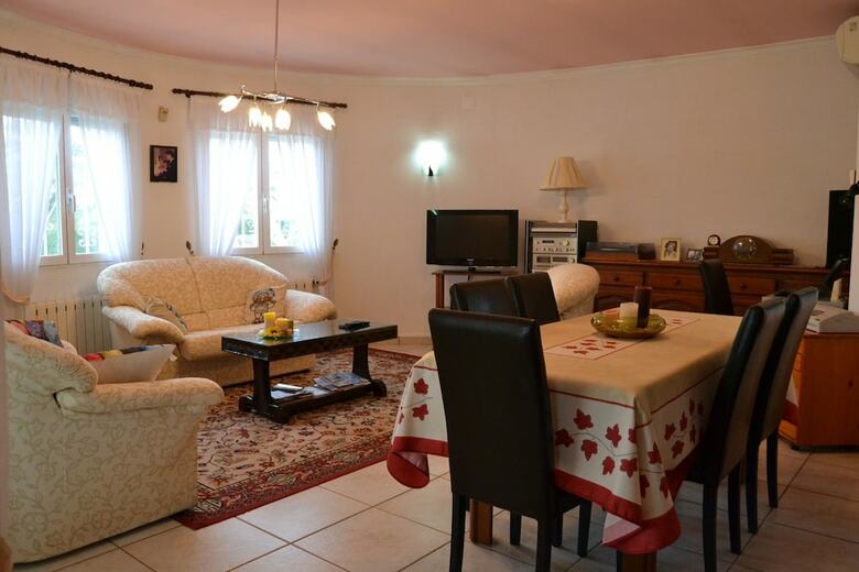 Villa Chalet Blanca