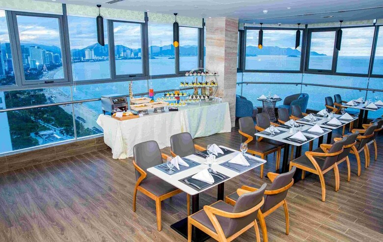 Hotel Queen Ann Nha Trang