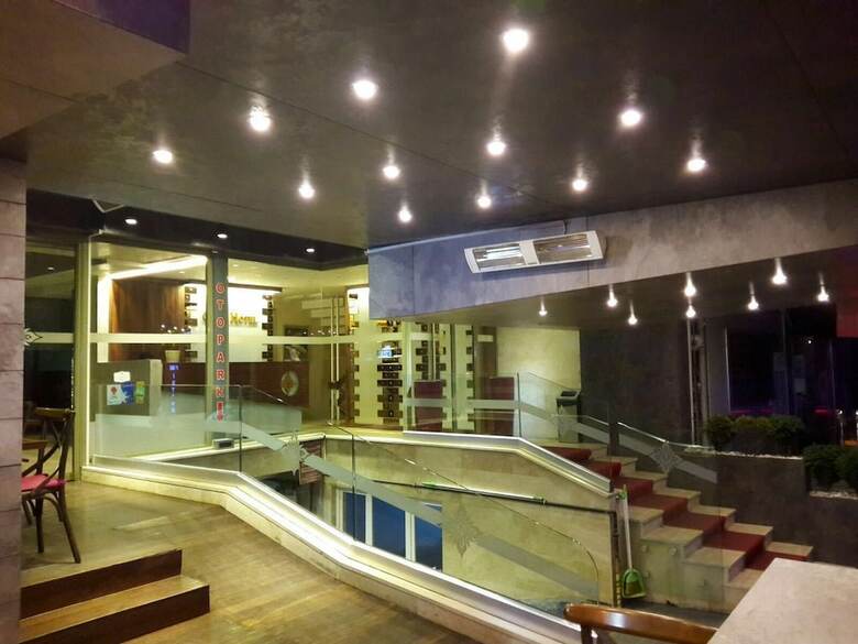 Orya Hotel