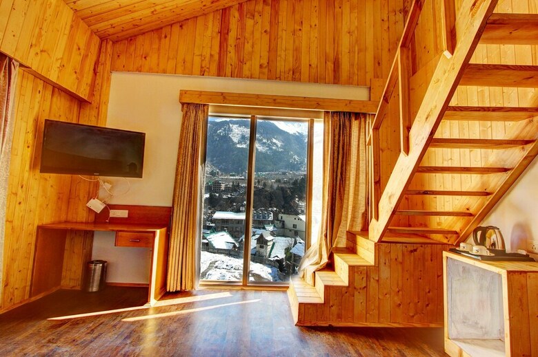 Hotel Hill County Resort & Spa, Manali