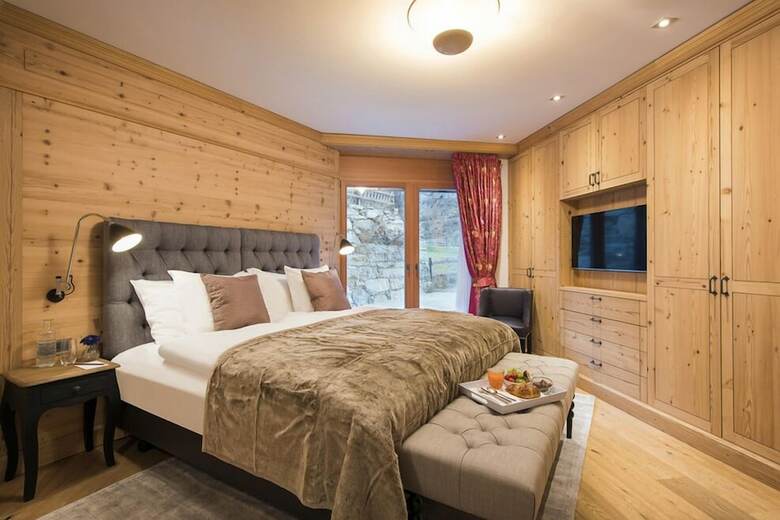 Apartamentos Chalet Shalimar