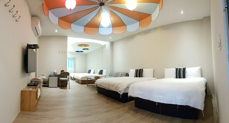 Hotel Happiness Yes Hostel