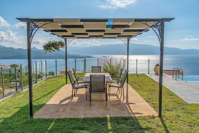 Ionian Heaven Villas