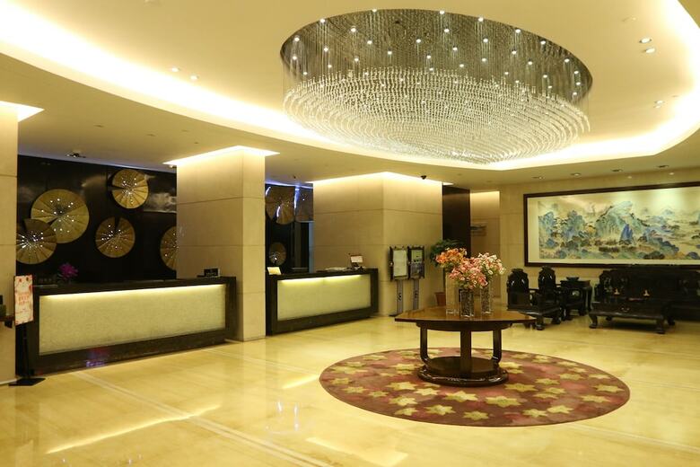 Kingdo Hotel
