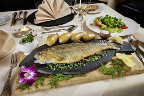 Moselromantik Hotel Weissm�hle