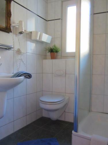 Hostal Pension Lange