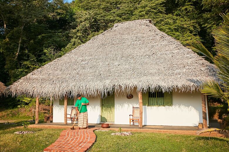 Hotel Amuna Ayurvedic Retreat