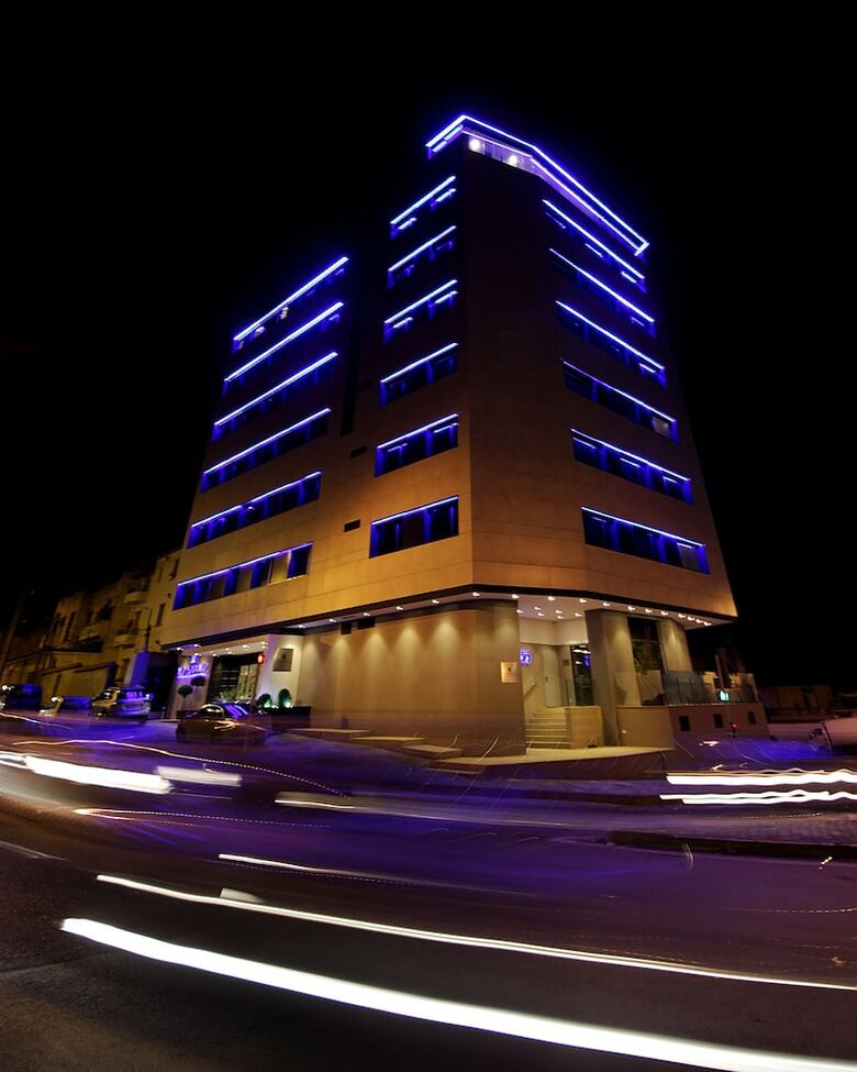 Lamaraz Arts Hotel