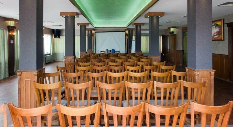 Ezeretz Spa Hotel