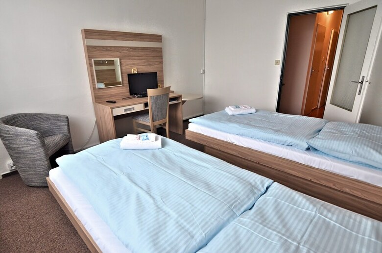 Garni Hotel Vina?sk�