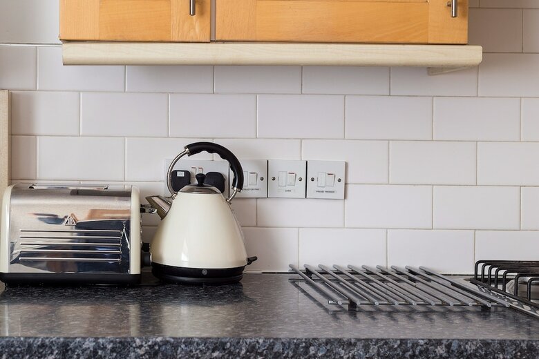 Spacious 4 Bedroom Home In East London