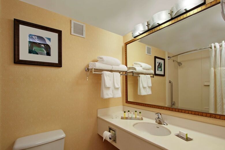 Hotel Doubletree By Hilton Mahwah