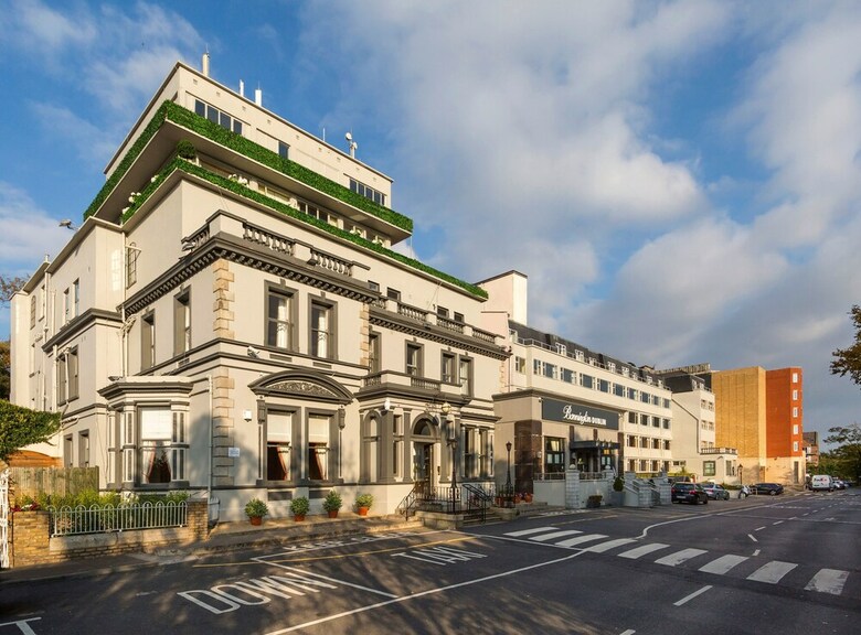 Hotel The Bonnington Dublin & Leisure Centre