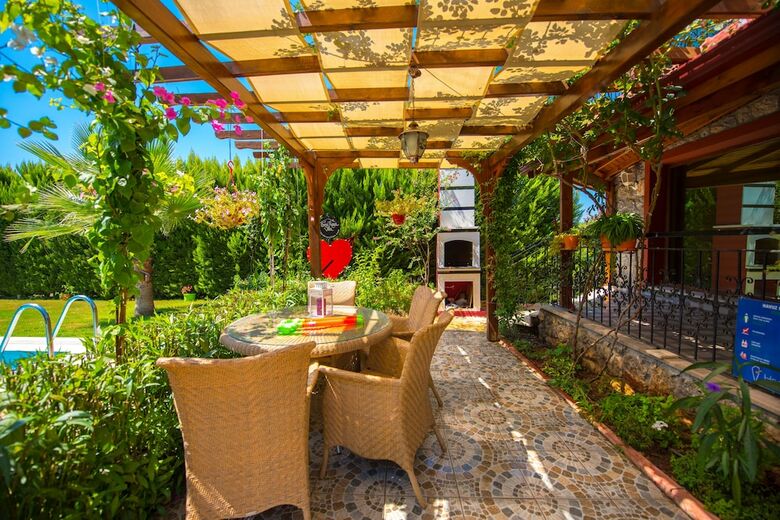 Terra Kaya Villa