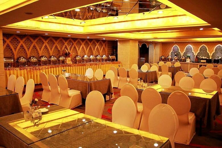 Excemon Xinjiang Yilite Hotel