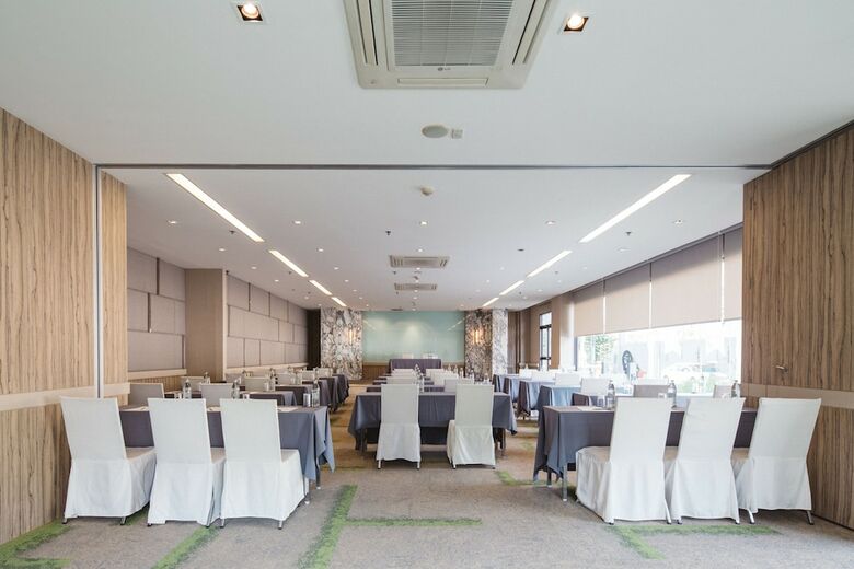 Clef Hotel