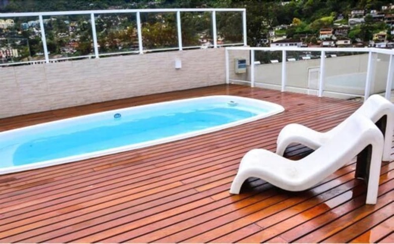 Athos Hotel