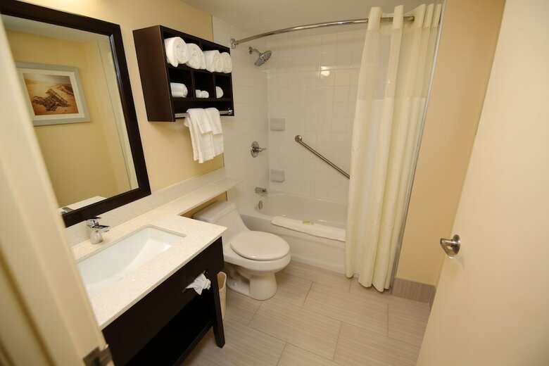 Hotel Quality Inn & Suites Bathurst