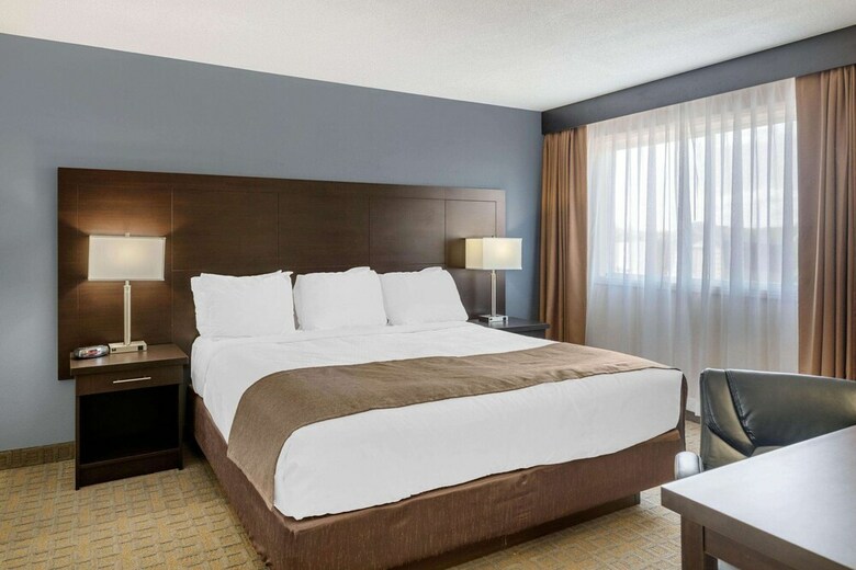 Hotel Quality Inn & Suites Bathurst