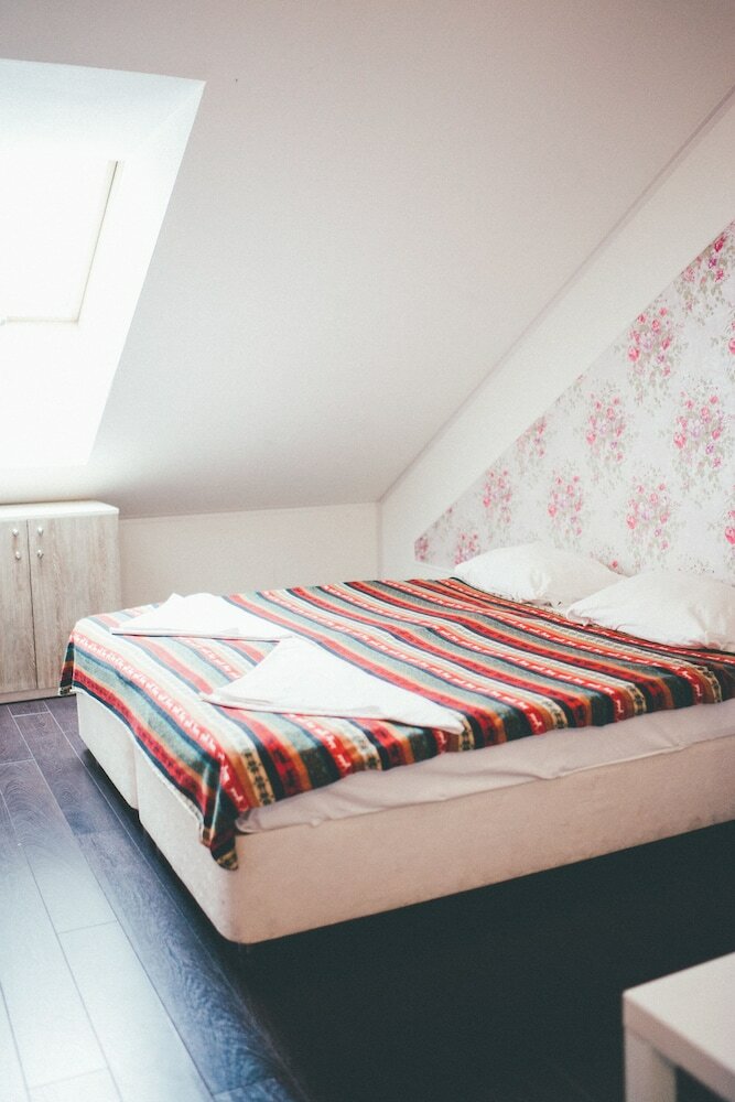 Hostal Roof Hostel