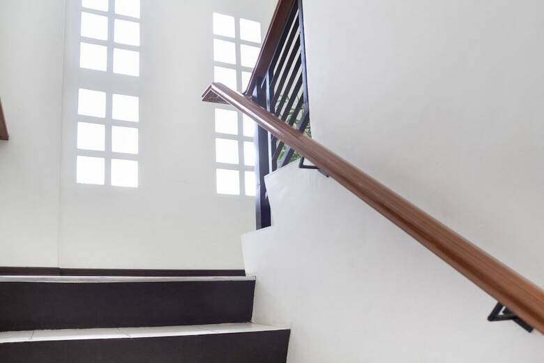 Oyo 165 Circle-b Apartelle & Suites