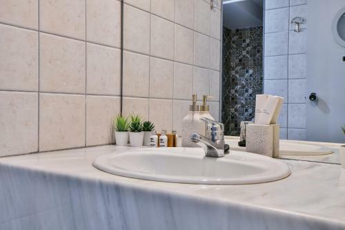 Hotel Athens Way Lofts