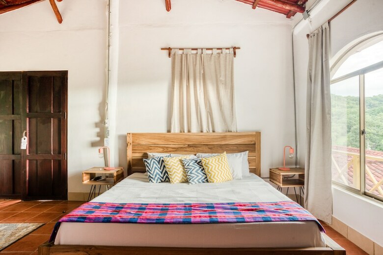 Hostal Selina Maderas