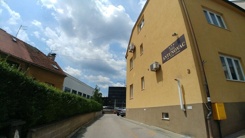 Apartamentos Rooms Villa Antunovac