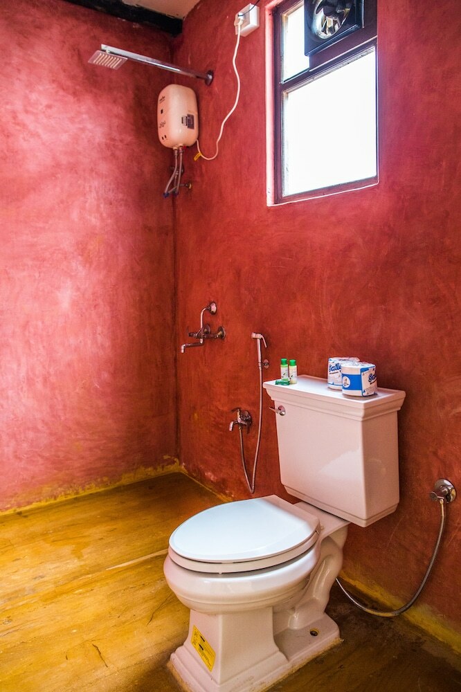 Hotel Devarya Wellness Beach Resort