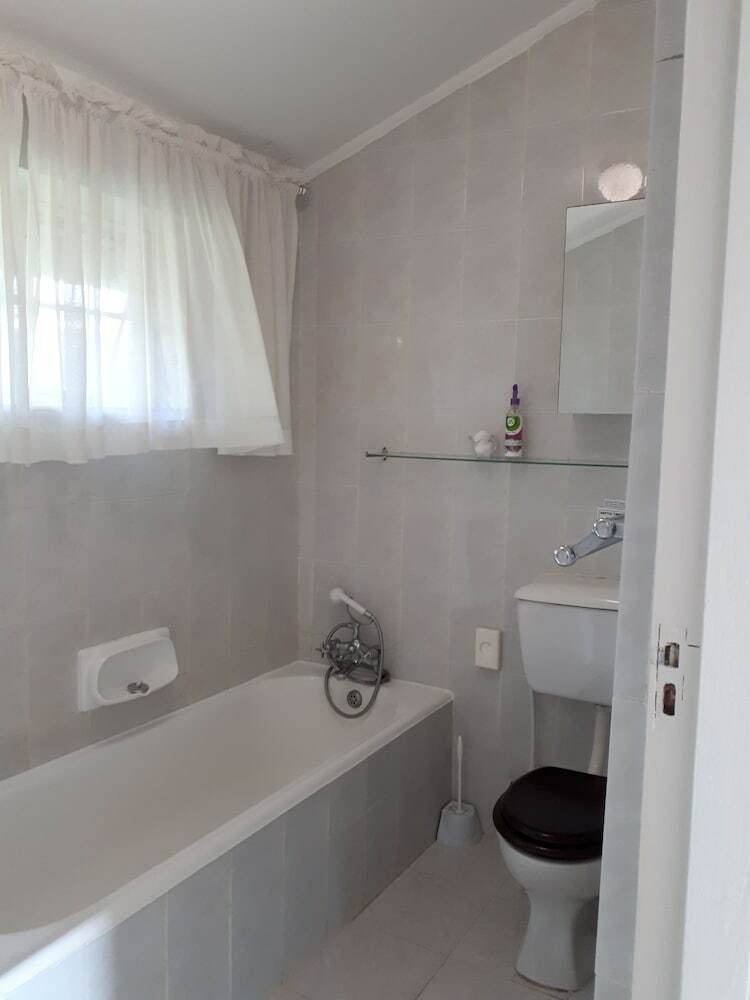 Tamboti Ridge Bed & Breakfast