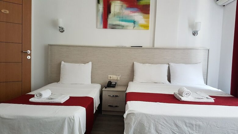 Ferah Hotel
