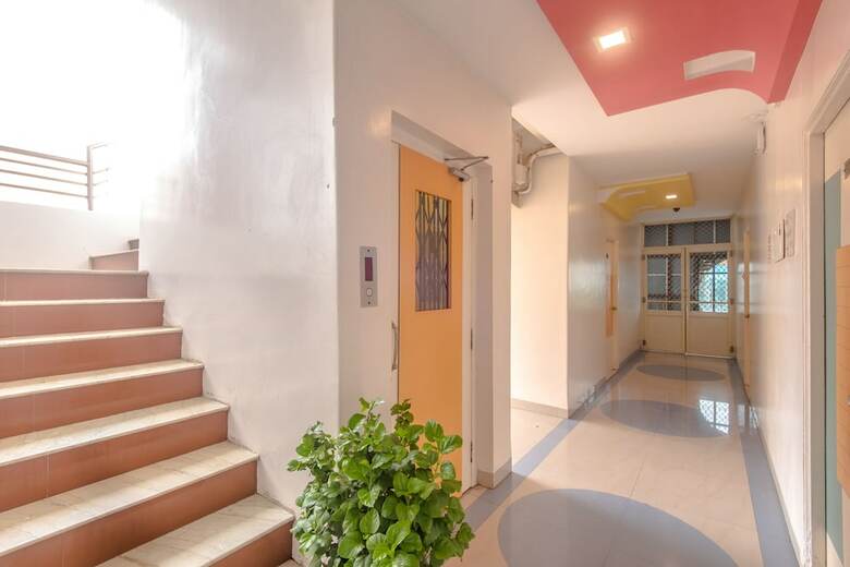 Oyo 9501 Hotel Shanti Kamal B N