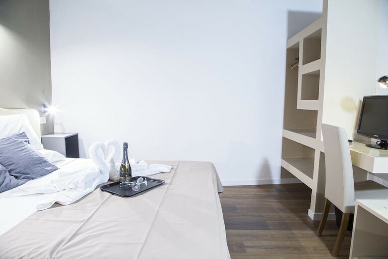 Hotel Do-do Navona Suites