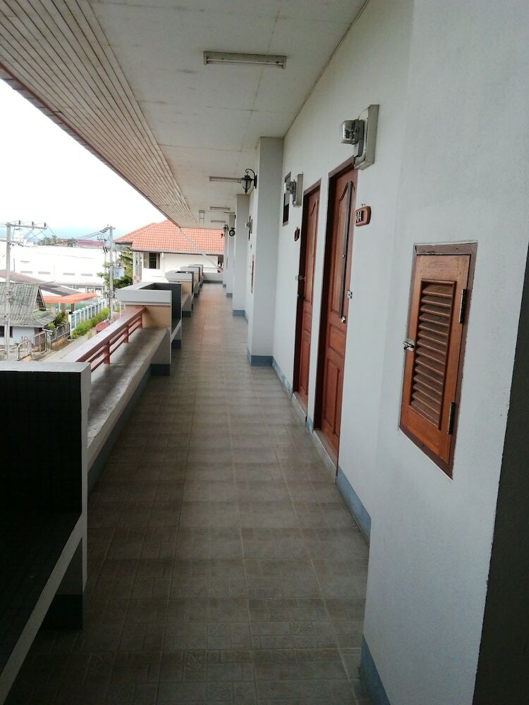 Hotel Kasarin Court