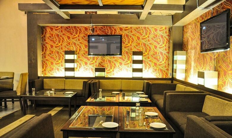 Mohan Hotel
