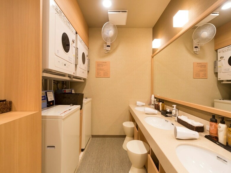 Hotel Global Cabin Tokyo Suidobashi