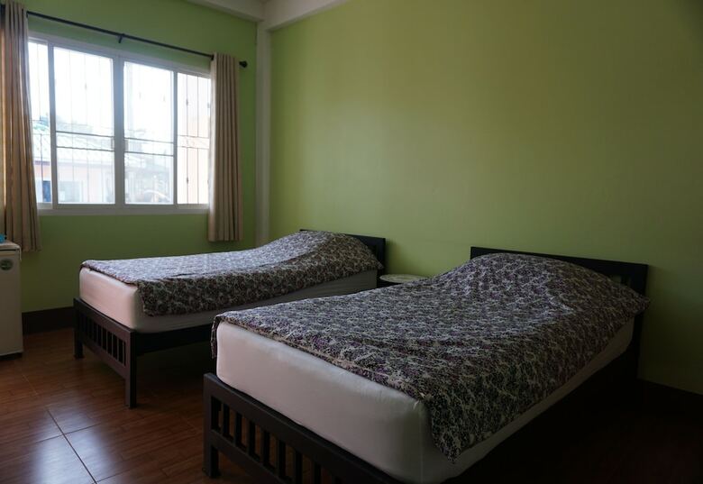 Hotel Kanoktid Place