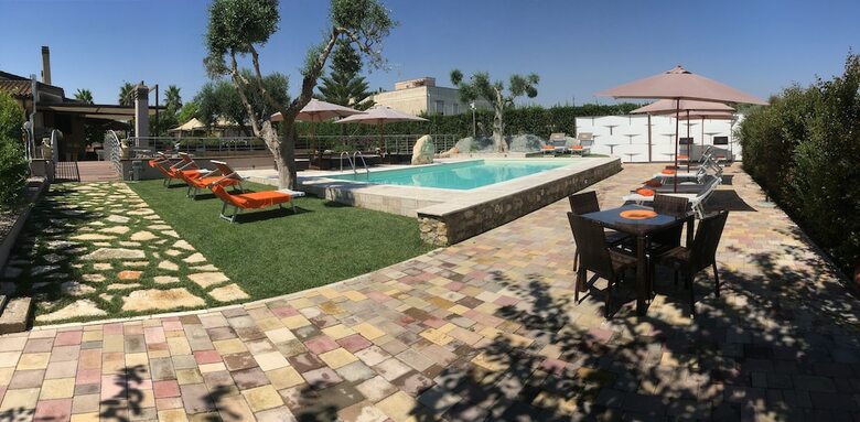Bed And Breakfast Giardini Di Marzo