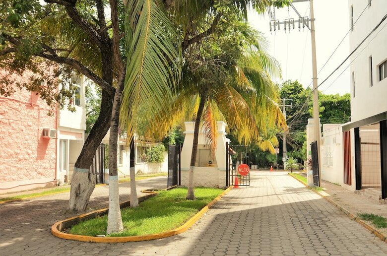 Apartment 1 Bedroom Tohoku