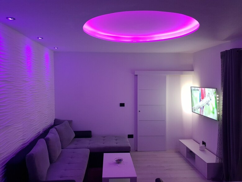 Apartments Lira