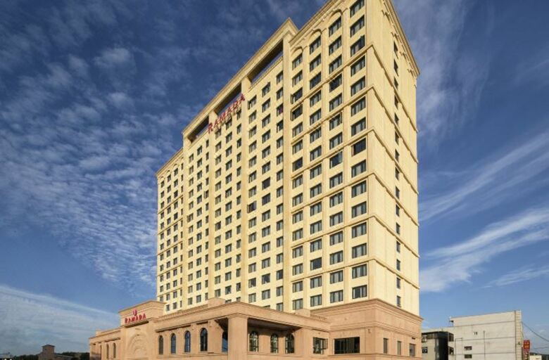 Hotel Ramada By Wyndham Yongin