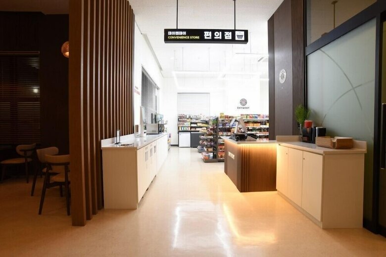 Hotel Ramada By Wyndham Yongin
