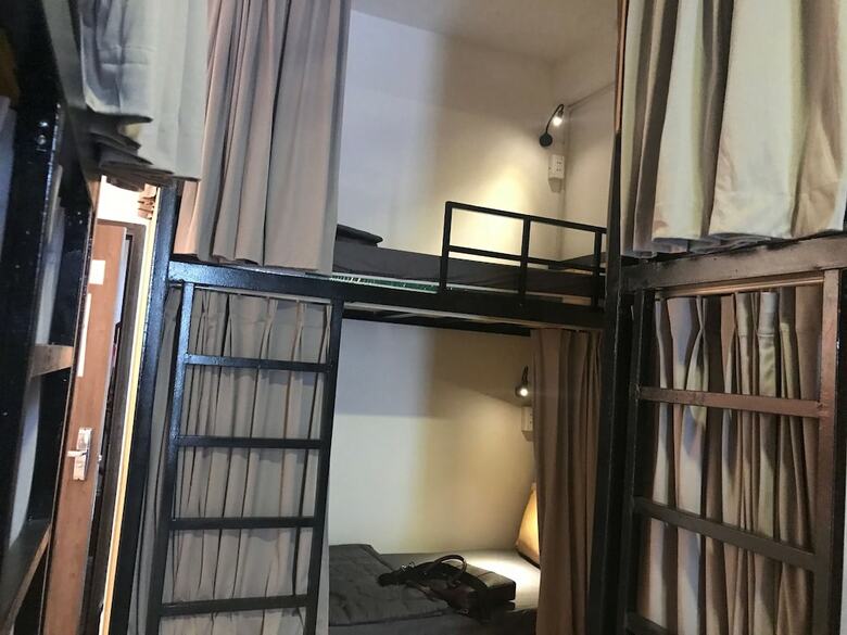 Hostal Wanderlust Saigon Hostel