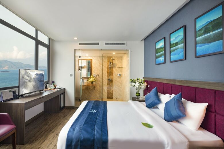 Hotel Aaron
