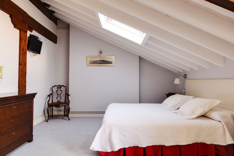 Apartamentos �tico Laredo