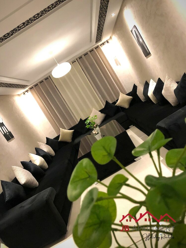 Jb Apartment