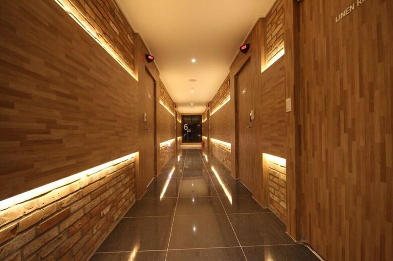 Mu Hotel