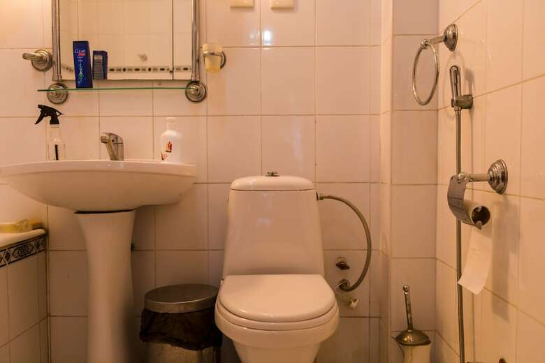 Hostal White City Hostel